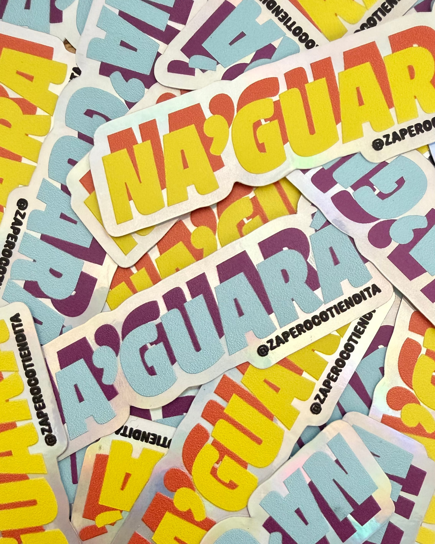 Sticker Na'guará Azul Holográfico